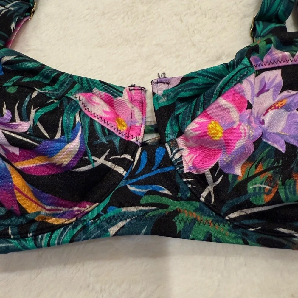 New! Victoria's Secret Black Palm Bikini Set 45586